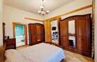 Apartament cu 3 camere semidecomandat în Sinaia - 4