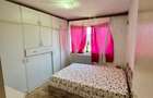 Apartament cu 3 camere semidecomandat în Podu Roș - 1
