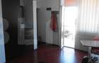 Apartament de vanzare, cu 2 camere, 48 mp, zona Soarelui - 3