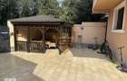 Casa 6 camere, 200 mp, Stadionul Farul, curte amenajata cu travertin + - 1