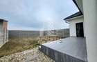 1/2 Duplex pe parter, cu 3 camere si 2 bai, Sag - 13