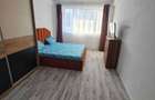 Inchiriez apartament cu 3 camere - 1