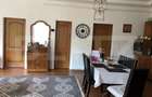Casa de vanzare 450 mp teren, zona centrala si linistita - 6