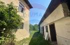 Casă cu 6 camere cu Teren 2486 Mp în Central - 8