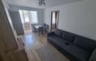 Apartament cu 3 camere semidecomandat în Tomis Nord - 2