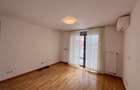 Apartament cu 4 camere decomandat în Băneasa - 5