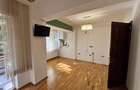 Apartament 3 camere et 1 Calea lui Traian zona Lahovari