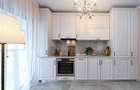 Apartament cu 3 camere decomandat în Tractorul - 4