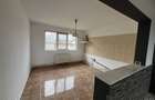 Oportunitate! Casa la sol 3 camere, zona deosebita, Valu lui Traian! - 5