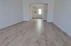 Apartament cu 3 camere, openspace recent renovat, confort sporit - 2