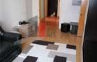 Apartament cu 3 camere semidecomandat în Tei - 2