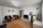 Inchiriez apartament zona centrala etaj 1 - 12