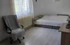 Inchiriez apartament in casa - 3