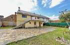 Apartament cu 3 camere decomandat în Central - 1
