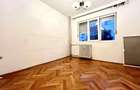 Apartament cu 3 camere semidecomandat în Central - 1
