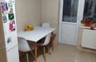 Apartament 3 camere de vânzare – Piața Centrală, etaj 3 - 4