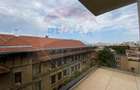Apartament cu 3 camere decomandat în P-ța Victoriei - 24