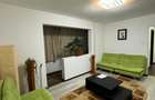 Apartament cu 3 camere semidecomandat în Berceni - 3