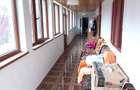 Casă cu 5 camere cu Canalizare în Vest - 3