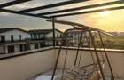 Inchiriez penthouse cu terasa 45m2 - 6
