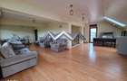 Domeniu privat in Corbeanca 2 vile, 3.278 mp teren, piscina - 9