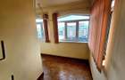 Vand apartament 2 camere Fratii Golesti - 16