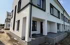 Casă cu 4 camere cu Teren 190 Mp în Eroii Revoluției - 2