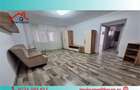 Apartament cu 3 camere semidecomandat în Mioriței - 1