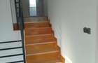 Casă cu 8 camere cu Teren 180 Mp în Unirea - 14