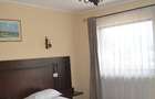 Casă cu 10 camere cu Teren 580 Mp în Poiana Țapului - 4