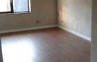 Casă cu 2 camere cu Teren 2430 Mp în Hidișelu de Sus - 3