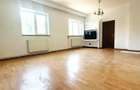 Apartament cu 3 camere semidecomandat în Basarabia - 2