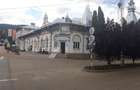 vanzare cladire CU TOT CU AFACERE - 1