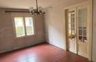 Vand apartament in vila, in zona Decebal - 5