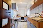 Apartament cu 3 camere decomandat în Lujerului - 6