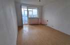 Apartament cu 3 camere decomandat în Giurgiului - 13