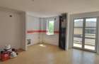 Apartament cu 3 camere în Ostratu - 11