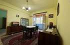 Apartament cu 3 camere decomandat în Ferentari - 1