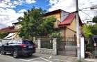 Casă cu 7 camere cu Garaj în Berceni - 2