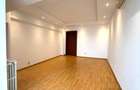 Apartament cu 4 camere decomandat în Decebal - 19