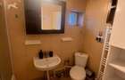 Apartament cu 2 camere, etaj 1, la casa - zona centrala - 2
