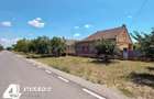 Casa in Secusigiu cu teren 1459 mp, fs.20 ml, 4 camere +anexe