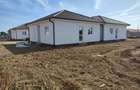 Casă individuală cu 3 camere cu Teren 300 Mp în Exterior Vest - 14