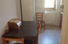 Inchiriez apartament 3 camere, zona Soarelui - 4