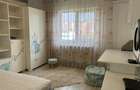 Apartament cu 3 camere decomandat în 13 Septembrie - 8