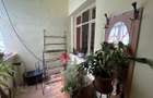 Vand apart.2 camere central,str.Cozia,langa biserica Evrei,st.114 mp.
