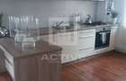 Vila cu curte proprie-zona Cipariu - 8