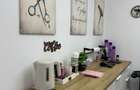 Vand Spatiu Comercial (Salon Coafura Manichiura Frizerie Birou intrare BAIA MARE ) - 8