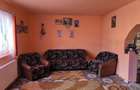 Casa cu spatiu comercial - 2