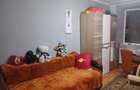 Persoana fizica vand apartament 2 cam.Micro 17 etj.2 - 8